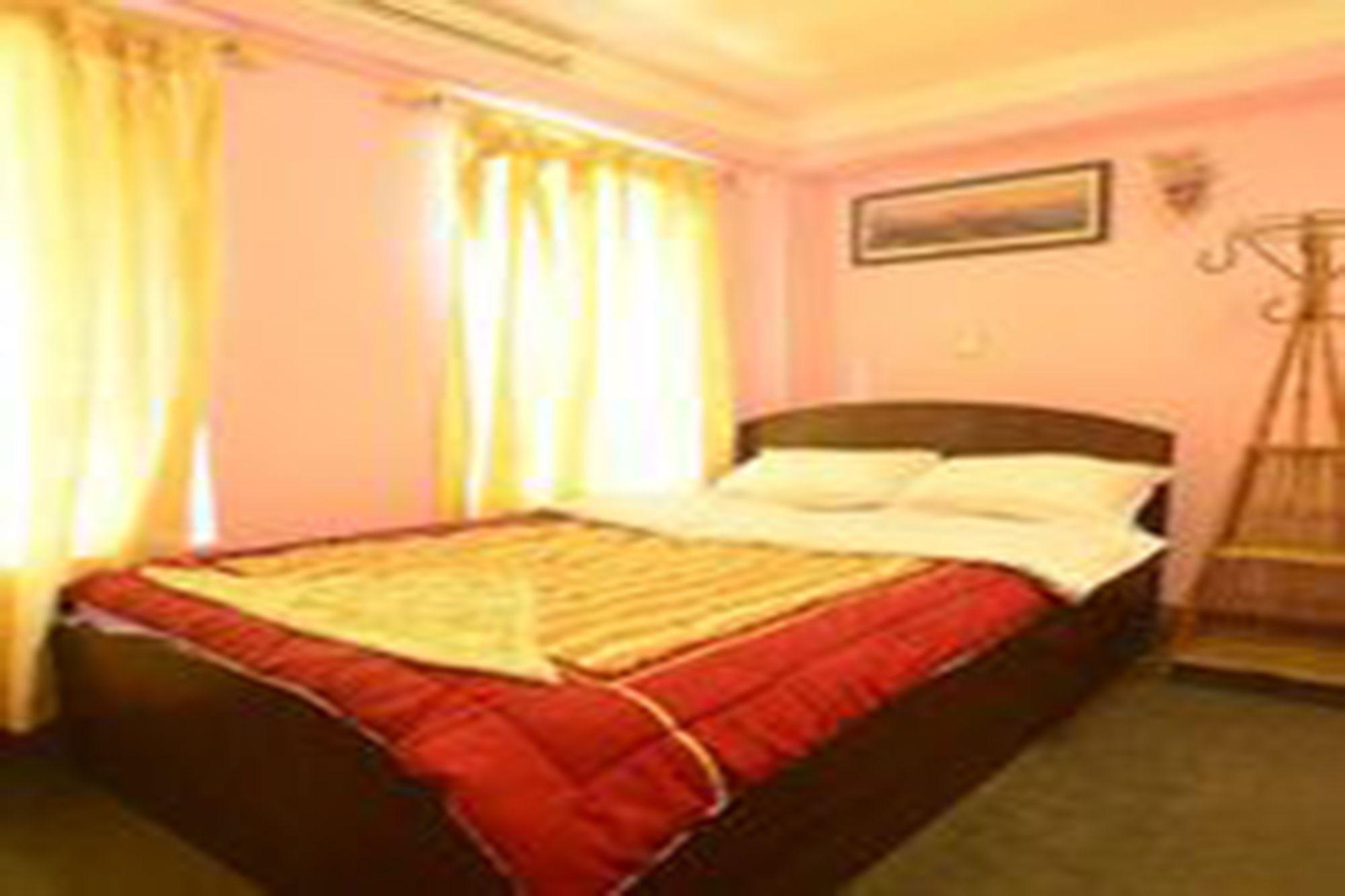 Heart Of Bhaktapur Guest House Bhatgoan Exterior foto