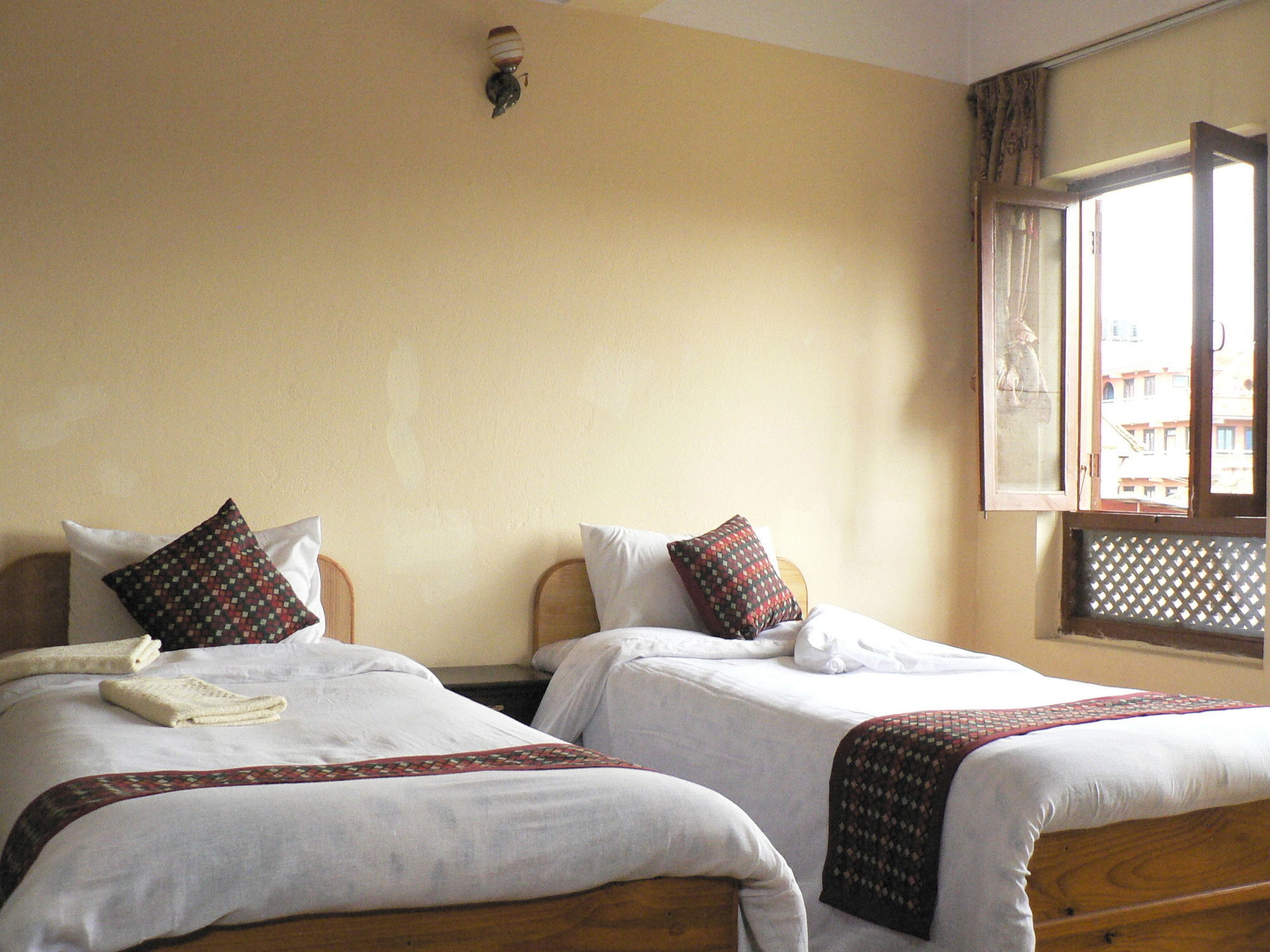 Heart Of Bhaktapur Guest House Bhatgoan Exterior foto